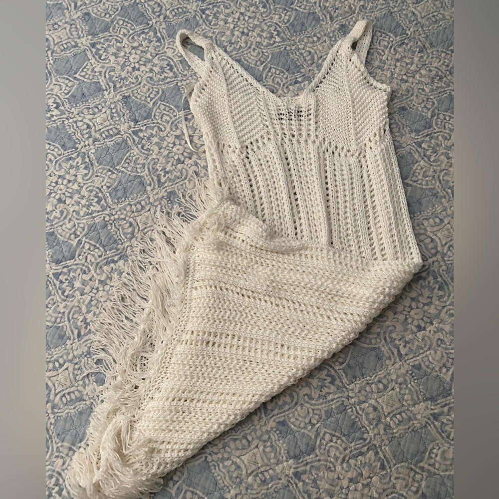 Brand new without tag’s beautiful swimsuit coverup: Made in Italy.